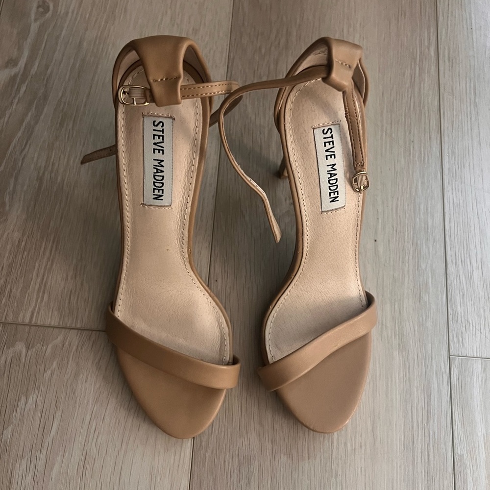 Steve Madden Nude Heel Sandals NWOT